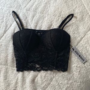 Black lace crop top 🖤